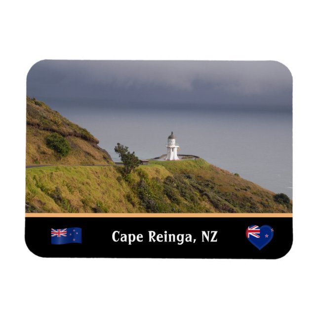 Cape Reinga Lighthouse & New Zealand /Maori Magnet (Horizontal)