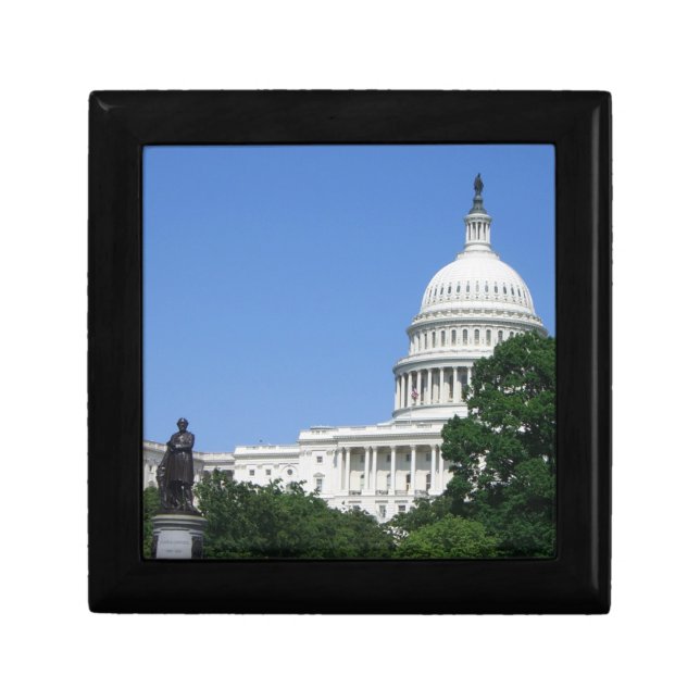Capitol Building in Washington DC Keepsake Box (Front)