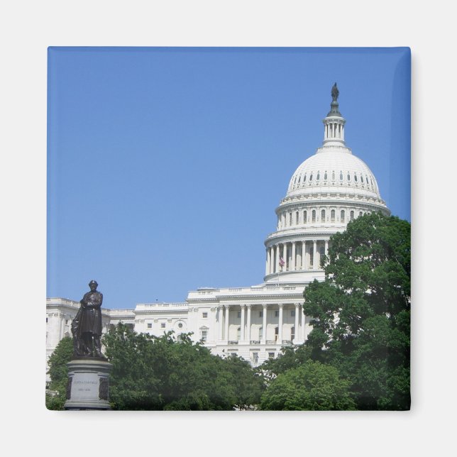 Capitol Building in Washington DC Magnet (Front)