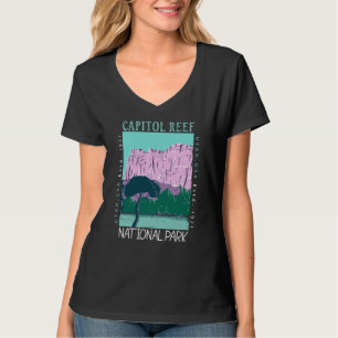 Capitol Reef National Park Utah Distressed Retro T-Shirt