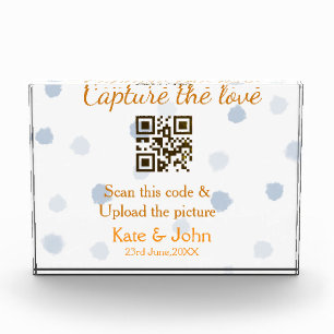 Capture the love add QR scan upload picture blue o Photo Block