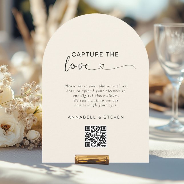 Capture the love! Custom QR-Code Wedding Invitation (Capture the love! Photo, Heart-QR-Code, Wedding Table Card, Beige.)