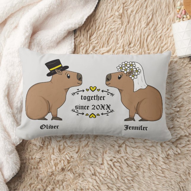 Capybara couple lumbar pillow (Blanket)