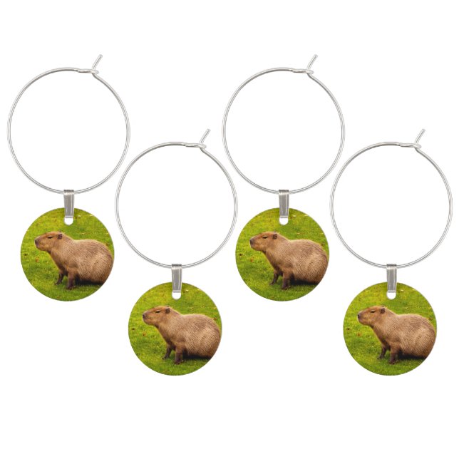 Capybara Wine Charm (Staggered)