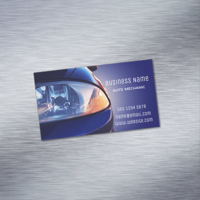 Car front view business card magnet (In Situ)