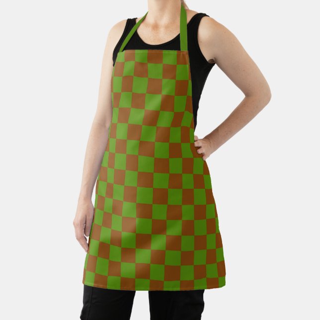 Caramel apple checkered board pattern apron (Insitu)