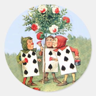 Cardmen Paint the Queen Roses in Wonderland Classic Round Sticker