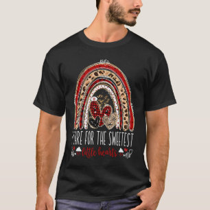 Care For Sweetest Little Hearts Nurse Valentines D T-Shirt