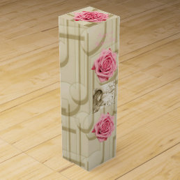 Carousel Dreams Mother&#39;s Day Wine Gift Box Roses