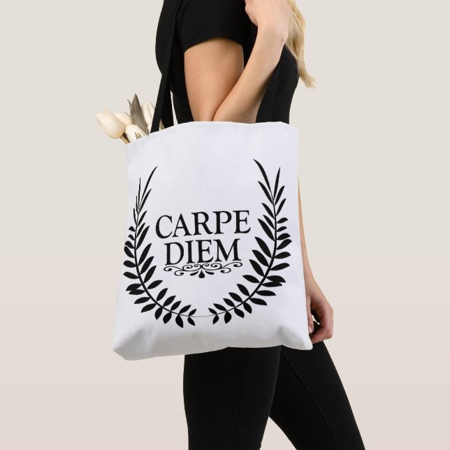 Carpe diem tote bag (Close Up)