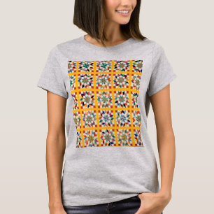 Carpenter’s wheel quilt T-Shirt
