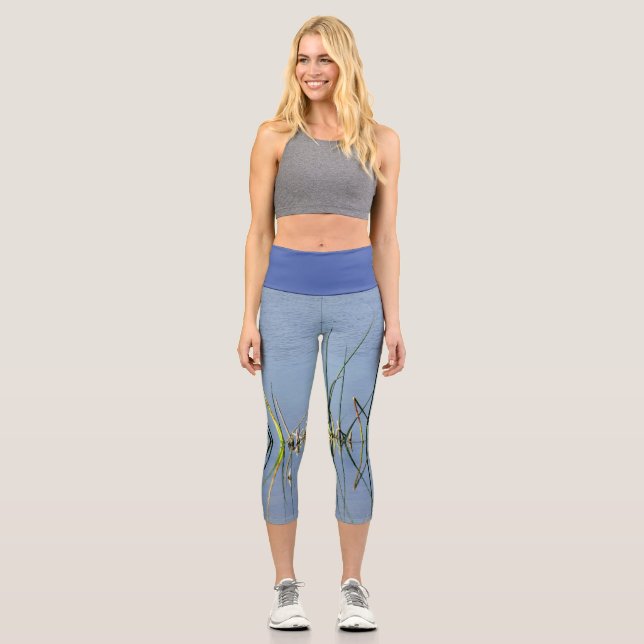 Carpi Leggings in a Marsh Design (Front)