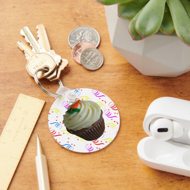Carrot Cake Cupcake with Confetti Keychain (Desk)