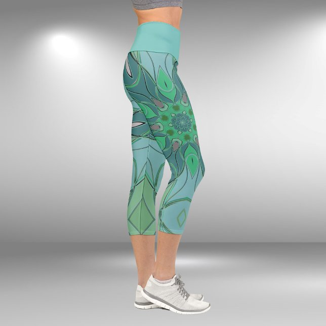 Cartoon Mandala Flower Blue and Green Capri Leggings (Creator Uploaded)