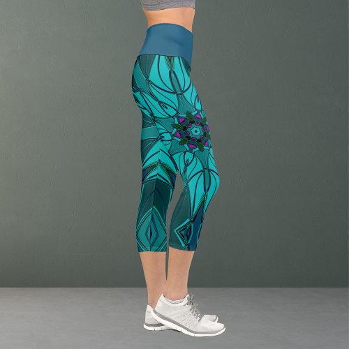 Cartoon Mandala Flower Blue Capri Leggings