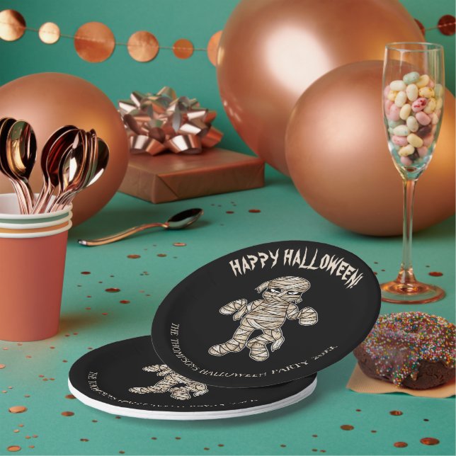 Cartoon Mummy Personalizable Halloween Event Text Paper Plates (Multi)