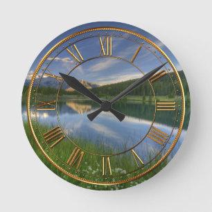 Cascade Ponds Canada Round Clock