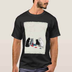 Casino Playing Cards Gambling Cats Playing Poker T-Shirt
