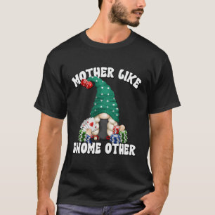 Casino Poker Player Mom Saying Gambling Garden Gno T-Shirt