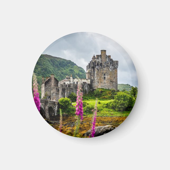 Castle magnet. magnet (Front)