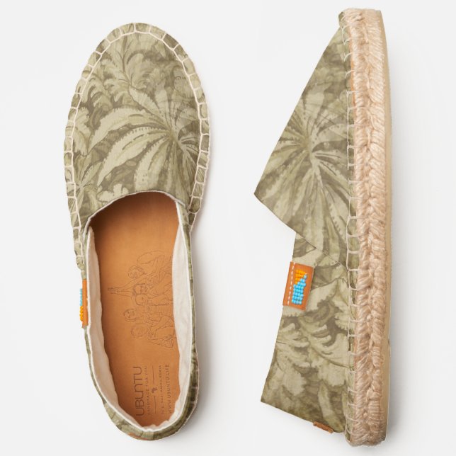 Casual Palm Tree Leaves Pattern on Canvas Slip On Espadrilles (Side)