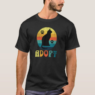 Cat Adoption Vintage Retro Shelter Animal Adopt Mo T-Shirt