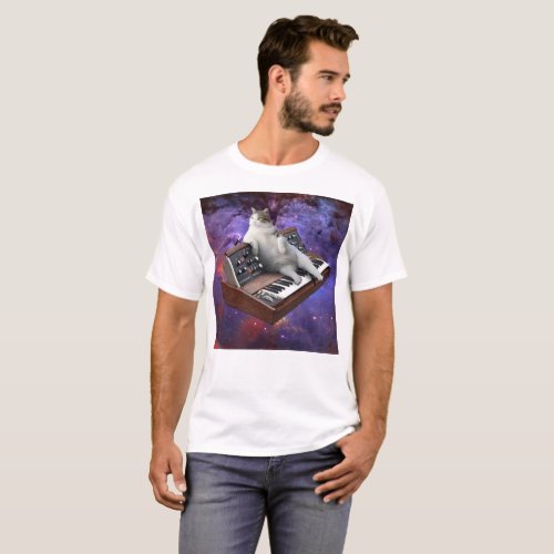 Cat and keyboard T_Shirt