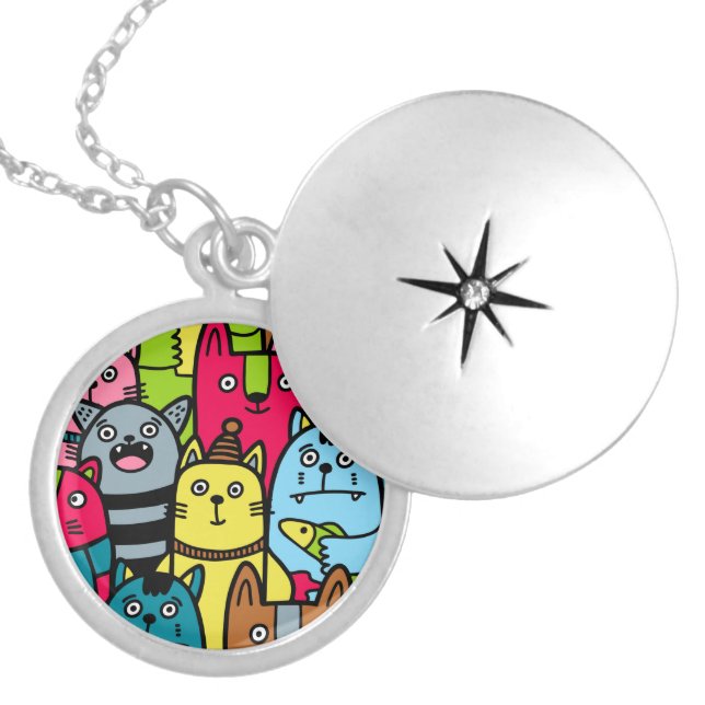 Cat and kittens locket necklace (Front)