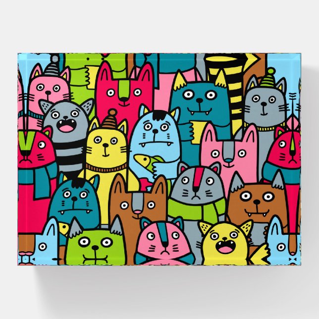 Cat and kittens paperweight (Front)