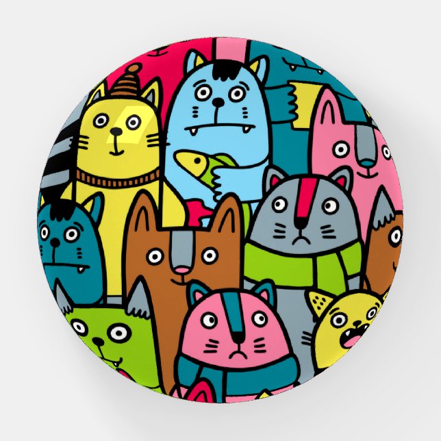 Cat and kittens paperweight (Front)