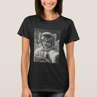 Cat Astronaut Moon Selfie Lunar Mission Space Expl T-Shirt