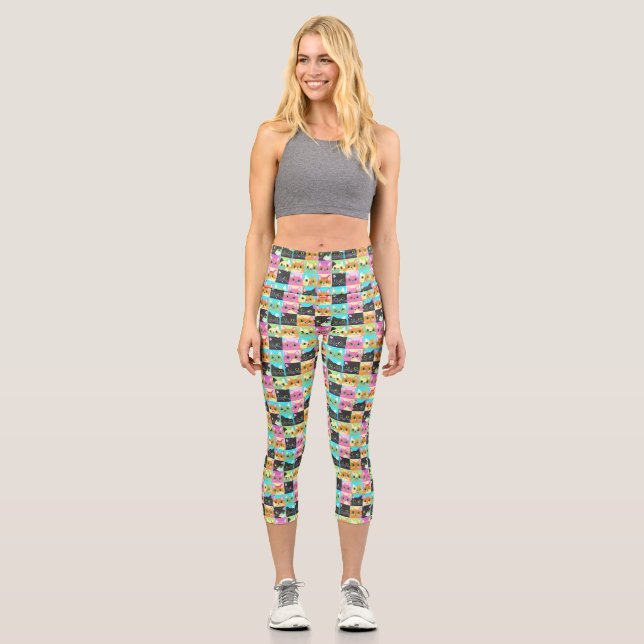 Cat Gift | Cute Kawaii Cat Pattern Capri Leggings (Front)