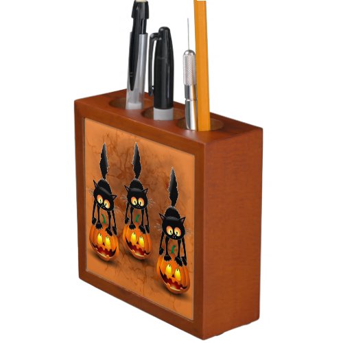 Cat Halloween Scared Cartoon on Pumpkin Mini Baske Desk Organizer