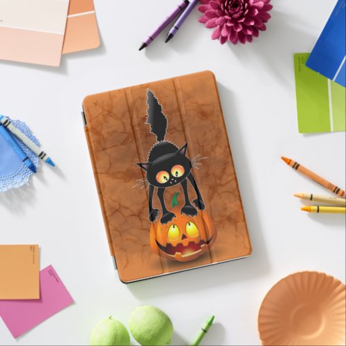 Cat Halloween Scared Cartoon on Pumpkin Mini Baske iPad Air Cover