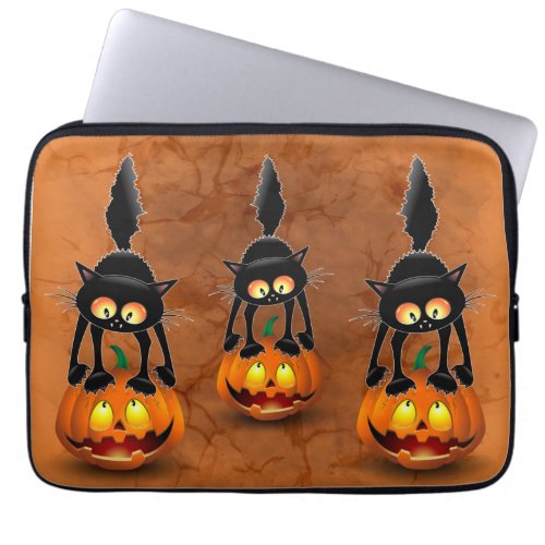 Cat Halloween Scared Cartoon on Pumpkin Mini Baske Laptop Sleeve