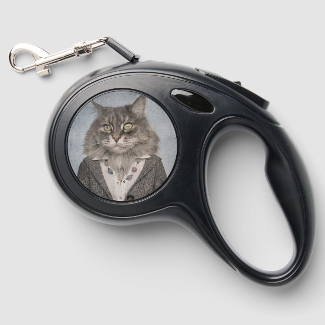 Cat In Clothes Retractable Pet Leash (Front)