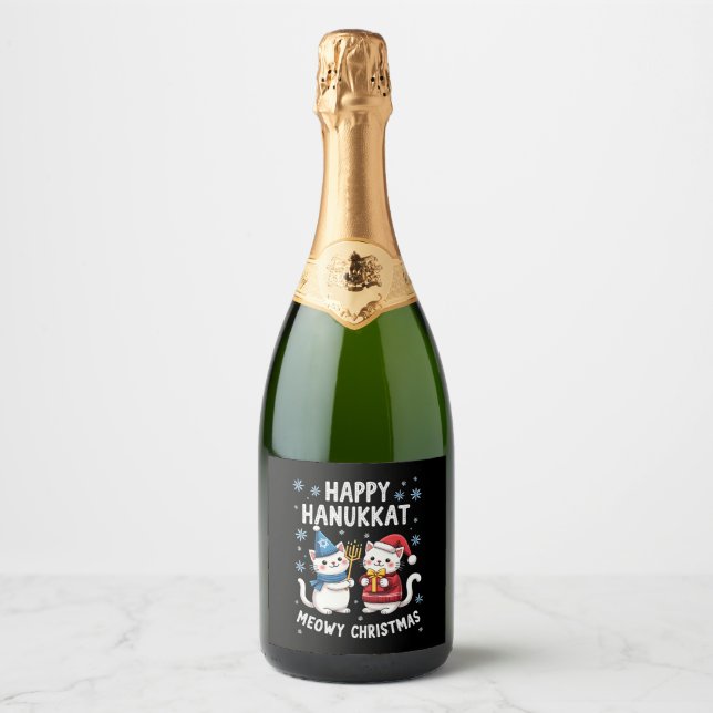Cat Merry Christmas Happy Hanukkah Jewish Christia Sparkling Wine Label (Front)