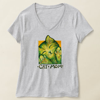 Cat mom Cute green kitty cats art                  T-Shirt