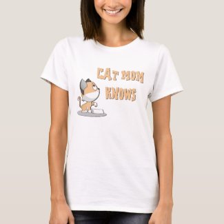 Cat mom knows! Sweet hungry kitten vector art T-Shirt