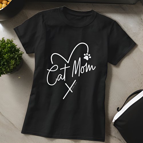 Cat Mom Modern Playful Heart and Fun Typography T_Shirt