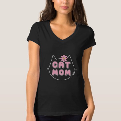 CAT MOM with Pink Flower Pretty T_Shirt