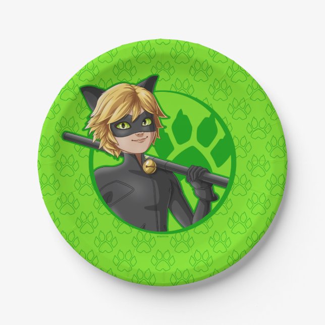Cat Noir Green Badge Paper Plates (Front)