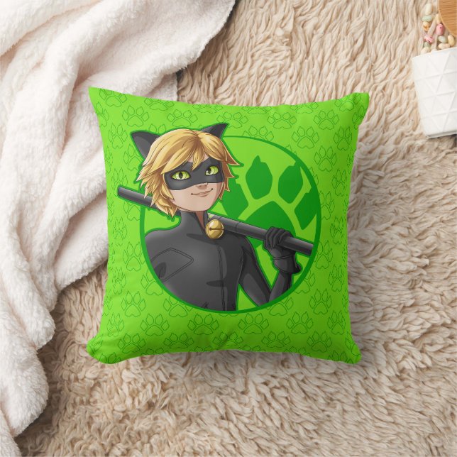 Cat Noir Green Badge Throw Pillow (Blanket)