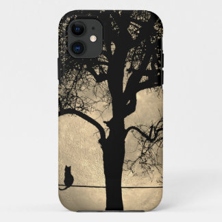 Cat on a Wire Full Moon iPhone 11 Case