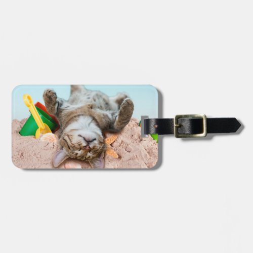 Cat on beach and blue sky luggage tag