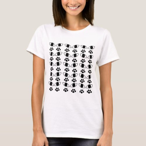 Cat Paw Print Black and White      T_Shirt