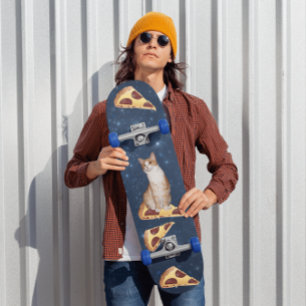 CAT PIZZA IN SPACE SKATEBOARDS