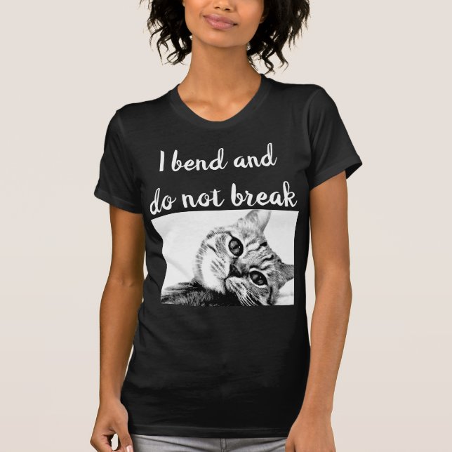 Cat Poets Jean de La Fontaine I bend do not break T-Shirt (Front)