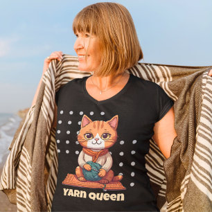 Cat Retirement Gifts for Crocheter Mom Grandma T-Shirt