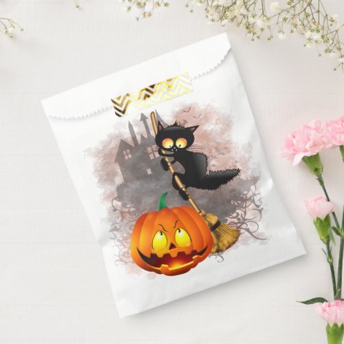 Cat Scared by Pumpkin Fun Halloween Character Favor Bag